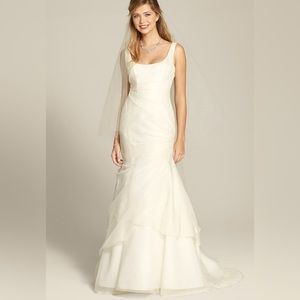 BLISS Monique Lhuillier - Tufted Organza & Satin Trumpet Wedding dress